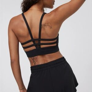 Vuori Yosemite Long Line bra
